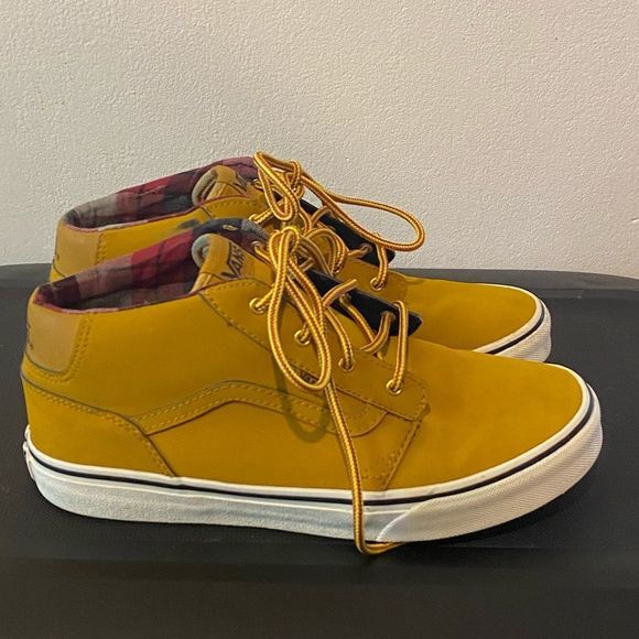 Vans Other - Vans Chapman Mid Youth Round Toe Leather Tan Skate Shoe size 7